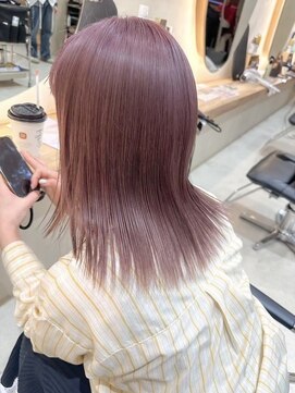 ヒビヲ(HIBIO) 横浜ミルクティーピンクベージュタッセルボブ外ハネボブレイヤー