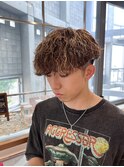 プードルパーマ波巻きプードルハイライトカラー
