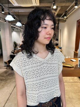 ダンボ(DUMBO) <sayaca>レイヤーパーマ 顔まわりパーマ プードルパーマ