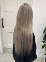 アース 四街道もねの里モール店(EARTH coiffure beaute) 海外風ツヤツヤロング
