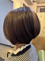 ディアス(DIAS)&nbsp;【大人女性人気】乾かすだけでまとまる艶ショートボブ