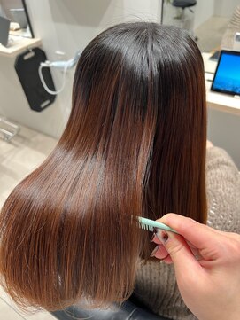 アメリ(ameri) 【ameri miyuki】艶とまとまりの酸性ストレート◎