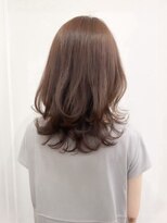 ヴェリーテ(Verite) ふんわりレイヤーセミディ