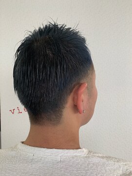 グリー ヘアープロデュース(Gree hair produce) 【Gree小川真由美】メンズショート☆ブリーチ☆ブルー