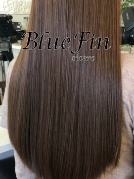 ブルーフィン シセロ(Blue Fin cicero) アッシュベージュ/髪質改善/ツヤ髪ロング/20代30代/美シルエット