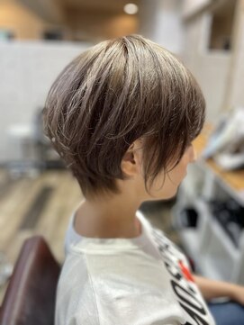 リエコー(RE'ECHO) ショート/ハイトーン/スモーキーベージュ