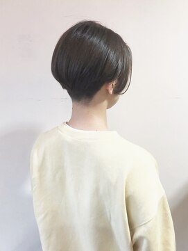 ジェイエルビー(JLB) 【JLB・まるみショート・グレージュ】