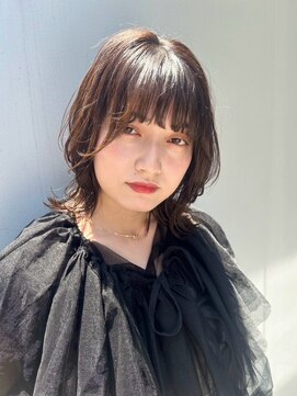 ネオリーブエム(Neolive em;) ウルフミディ☆ボブルフ 小顔