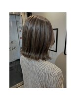 レム 聖蹟桜ヶ丘店(REM)&nbsp;ハイライトカラー　グレー