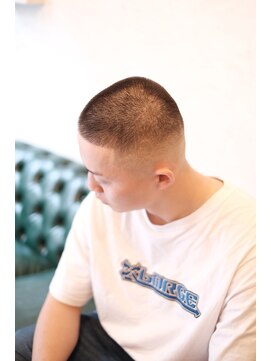 ブロートーキョーバーバーショップ 神田店(Bro Tokyo BARBERSHOP) 【神田】ベリーショートハイスキンフェード