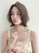 ユーフォリア 青山(Euphoria)&nbsp;20代30代大人可愛いピンクベージュ