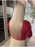 艶髪ホワイトブロンド