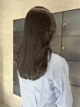 ヘアー アイス ルーチェ(HAIR ICI LUCE) 大人可愛いくすみカラーアッシュグレージュレイヤーカット/今枝