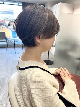 ヴィーヴォ 深江橋店(VIVO) 【VIVO】大人可愛い丸みショート 襟足がシュッと纏まるショート