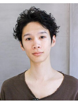 ニール 名古屋 伏見 丸の内(NEELU) スパイキーショートニュアンスパーマメンズカット