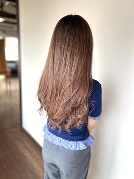 ラクレ(d.la cle) ハイトーンのウォームベージュ【ラクレ/西大分】