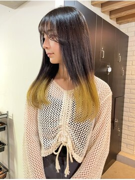 サクラ オモテサンドウ(SAKURA) 毛先に冒険!イエローグラデーション/ダブルカラー/髪質改善