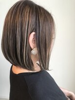 オーガニック アンド ヘアー ラウレア(LAU LEA) 前下がりボブとハイライト