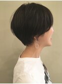 【nous】黒髪×前髪あり/首が綺麗に見えるショートボブ《天神》