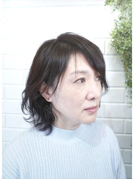 フェアスティックリヒト(VERSTECK Licht) 30代40代50代*大人のゆるふわ外ハネレイヤー*