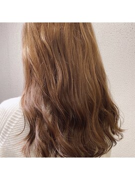 サンクチュアリ ウィズエデン 京橋店(Sanctuary with eden) たっぷり量感スタイル