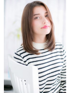 ミック ヘアアンドビューティー 大山店(miq  Hair&Beauty) センターパートが大人かわいい☆ラベージュ艶カラーa1