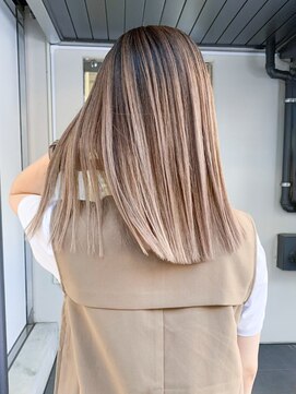 アイティー バイ アルバム 中野店(IT by ALBUM) バレイヤージュ_テラコッタくすみブルーミニウルフ_ba354351