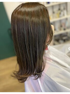 ヘアアトリエ ナイン(hair atelier nine) nine/渡邊