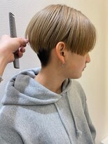 ダブルカラーショートボブインナーカラーハイライトケアブリーチ