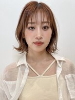 トルネード(TORNADO) オレンジ シルキーベージュ 外ハネパーマ 切りっぱなしボブ t91