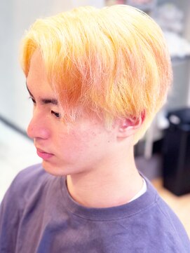 インタークロス 20代30代メンズショートセンターパート抜きっぱなしブロンド