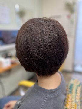 髪ストーリー美容室 カット＋グレーカラー