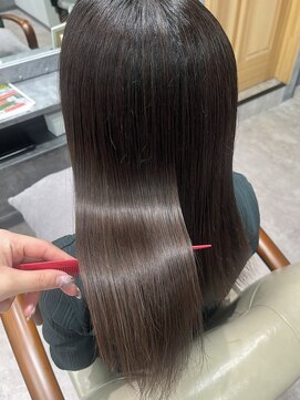 フォンド 津田沼(fond.) 黒髪/ボブルフ/ネビージュ/小顔/ワンレン/韓国/髪質改善/前髪