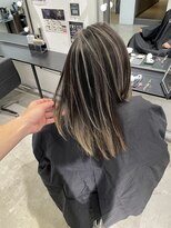 キング 高槻(K!ng)&nbsp;縮毛矯正髪質改善ハイライトレイヤーカット高槻美容室エクステ