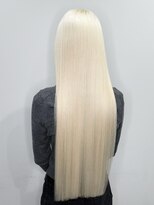アン(Hair make un)&nbsp;【ホワイトブロンド】