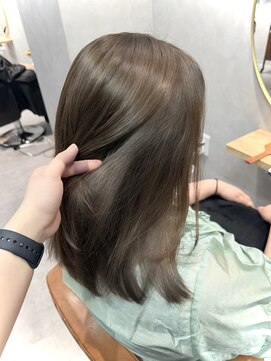 リーシュ(Re:sh) ミルクティーグレージュ