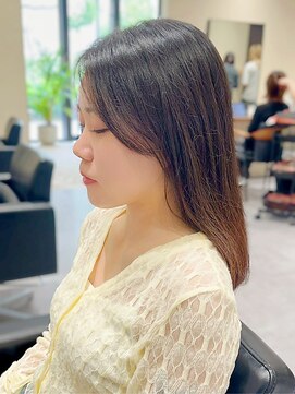 ジアン バイ ミルボン 西宮ガーデンズプラス(GIEN by milbon) セミロングレイヤー/透明感イルミナカラー/フェイスレイヤー