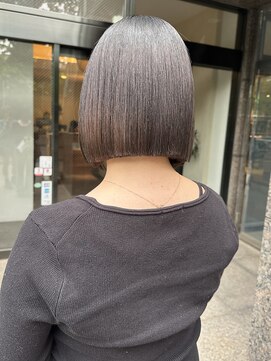 デコ(DECO) ブリーチ履歴に矯正ボブ