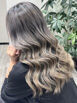 ベルヘアーデザイン 堺東(Belle hair Design)&nbsp;バレイヤージュシャドールーツレイヤーカットイルミナカラー堺東