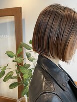 サクラ オモテサンドウ(SAKURA)&nbsp;ショートボブ×ブリーチを使ったハイライトカラー☆ショートボブ