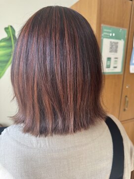 レイファ(REIFA) ミディアムボブ、くびれボブ、ハイライトボブ