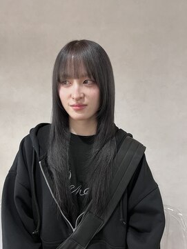 クム 横浜(qumu) 【ADORE横浜】ハッシュカット×レイヤーカット