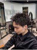 スパイキーショートピンパーマ短髪アップバング