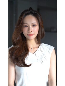 レノラ 本町(LENORA) 美髪ミディアムレイヤーカットデジタルパーマチェリーブラウン