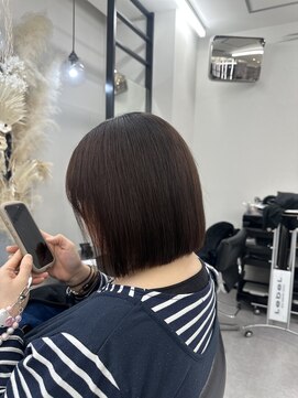 アルドーレフィエロ シンサイバシ(Ardore fiero shinsaibashi) ナチュラルブラウンボブ