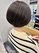 バッカ(BACCA) 後頭部ふんわり小顔ショートボブ