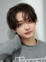 オーシャントーキョー 大阪(OCEAN TOKYO)&nbsp;ワックスなしツーブロックメンズセンターパートニュアンスパーマ
