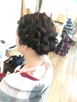 ロカット サロン(Roquat Salon)&nbsp;ロングサイドフラワーアップアレンジ　【早朝　立川/立川南口】