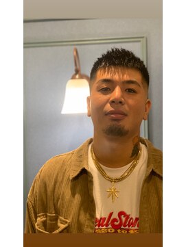 グレイスフルバーバー 赤坂見附店 スキンフェード×クロップスタイル