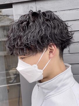 アビー(ABEY) 波巻きツイスパMIX刈り上げマッシュ